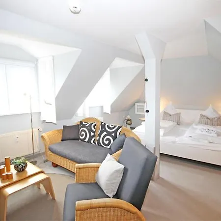 Residenz Ostseewind דירה